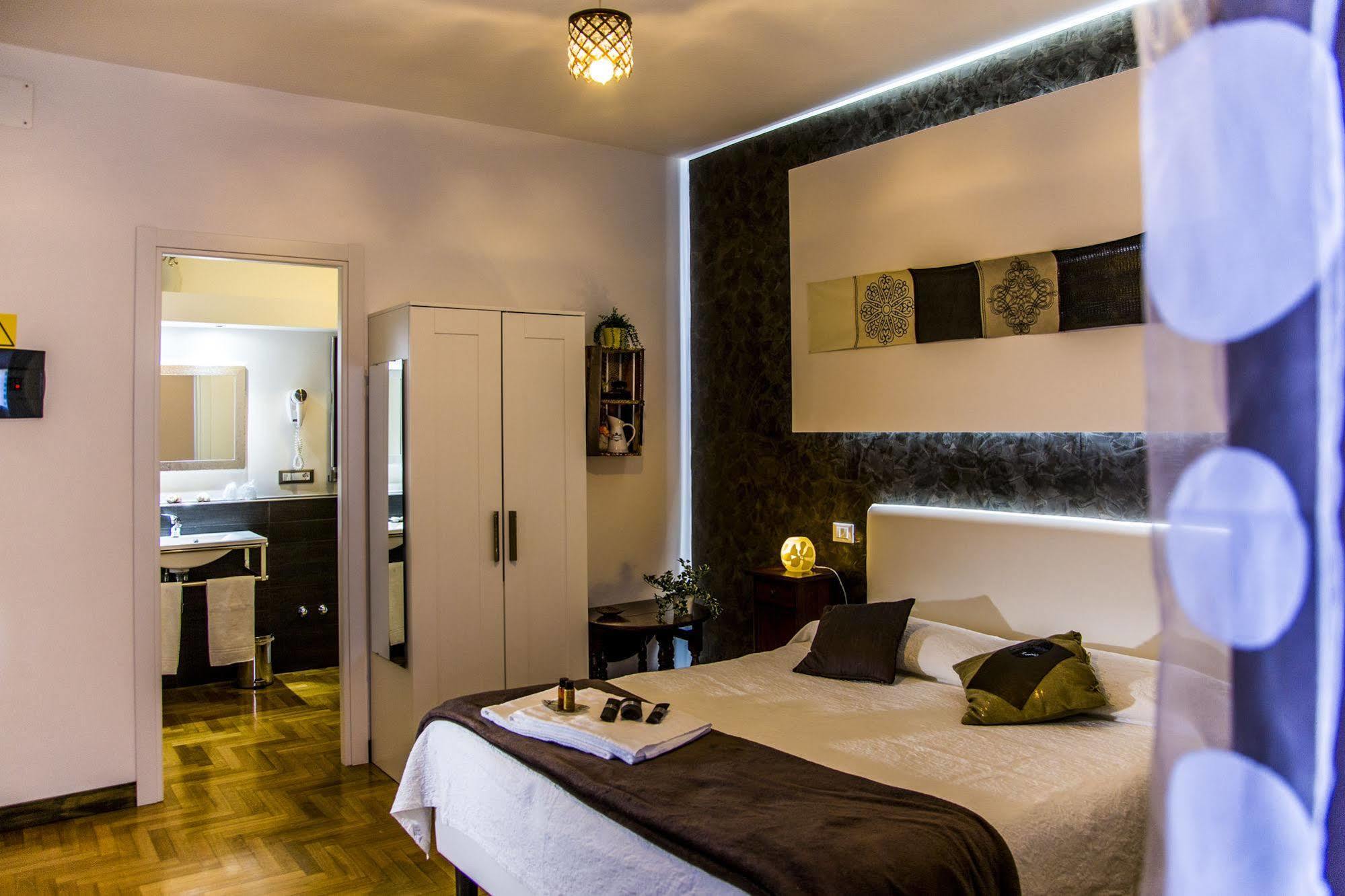 Caroline Rooms Rome Roma Exterior foto