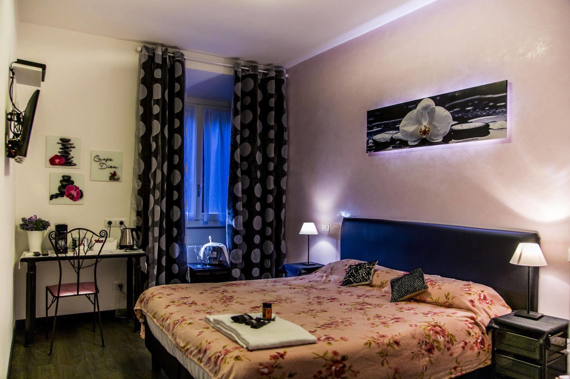 Caroline Rooms Rome Roma Exterior foto