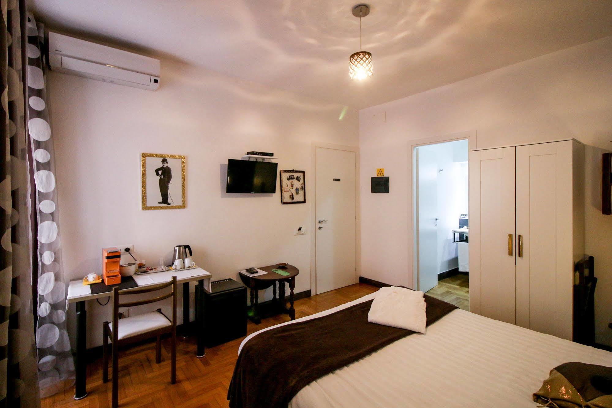 Caroline Rooms Rome Roma Exterior foto